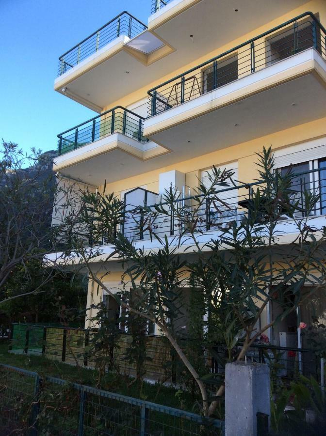 Ourania'S Apartments Kamena Vourla Dış mekan fotoğraf
