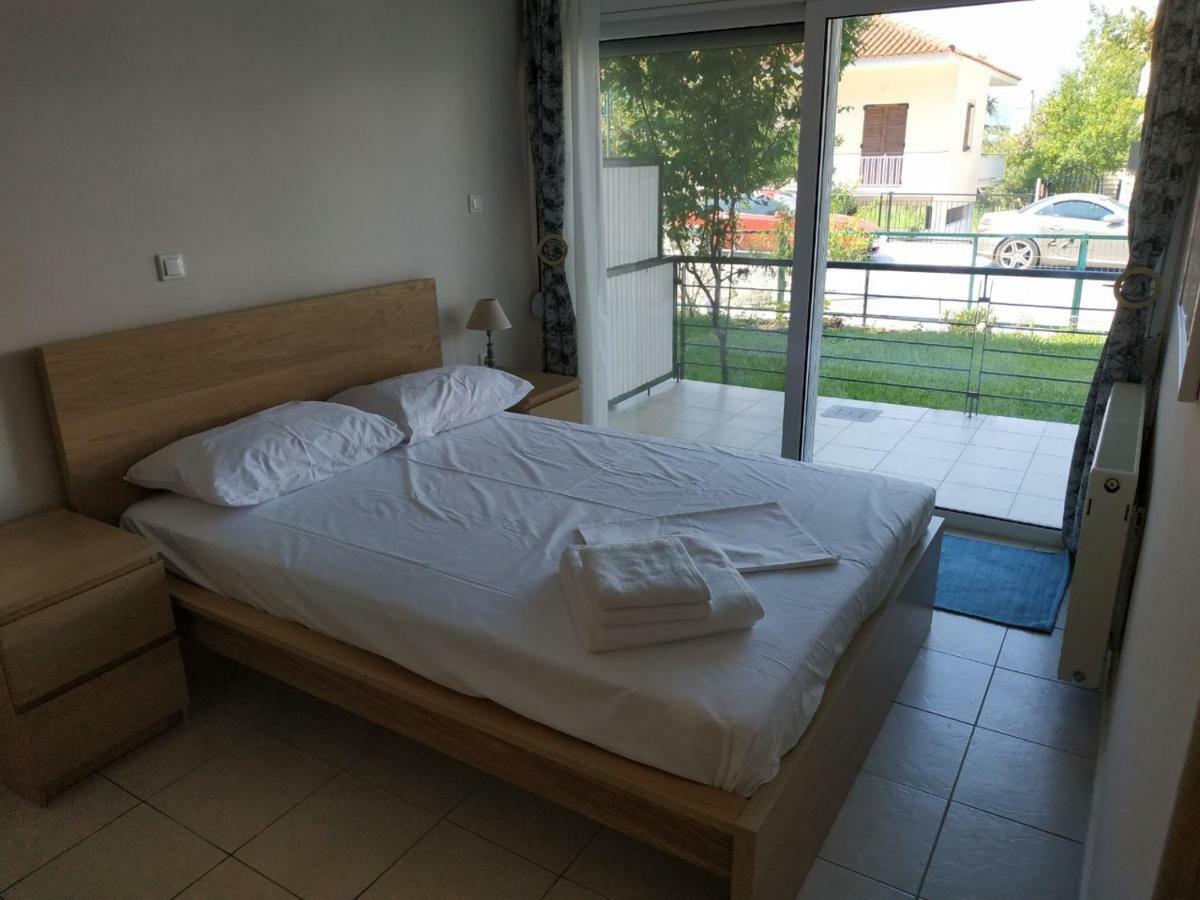 Ourania'S Apartments Kamena Vourla Dış mekan fotoğraf