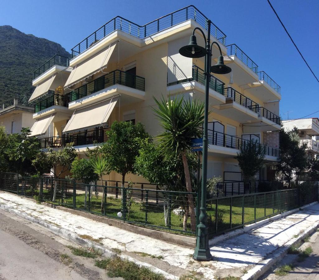Ourania'S Apartments Kamena Vourla Dış mekan fotoğraf